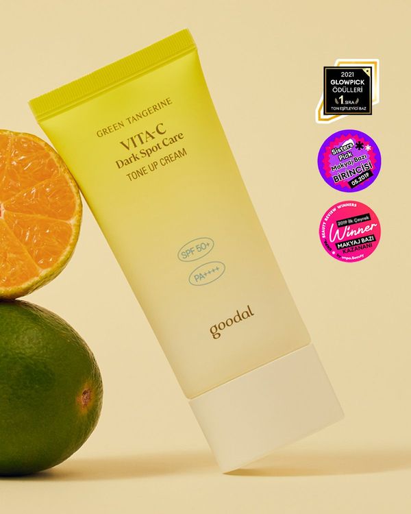 GOODAL Green Tangerine Vita C Dark Spot SPF50+ PA++++
