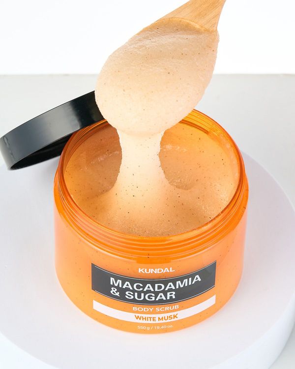 KUNDAL Macadamia & Sugar Body Scrub ( White Musk)