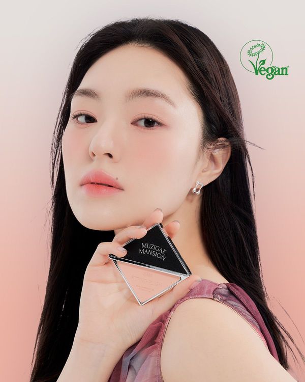 MUZIGAE MANSION Fitting Blush (04 Vibe)